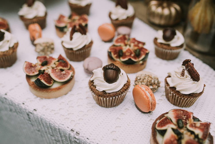 Dessert Table Tarts Cupcakes Macaroons Fresh Fruit Nuts Organic Woodland Elopement Wedding Ideas http://www.miraalpajarito.es/