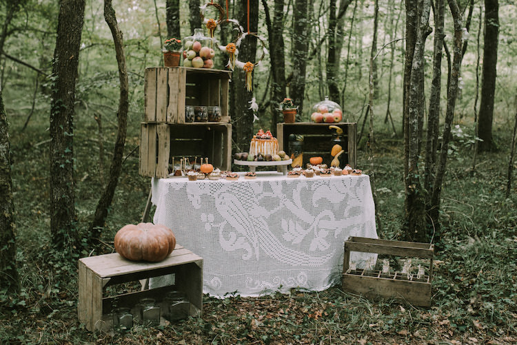 Dessert Table Naked Wedding Cake Fresh Fruit Melted Caramel Tarts Cupcakes Macaroons Wooden Crates Pumpkins Apples Glass Jars Dream Catcher Organic Woodland Elopement Wedding Ideas http://www.miraalpajarito.es/