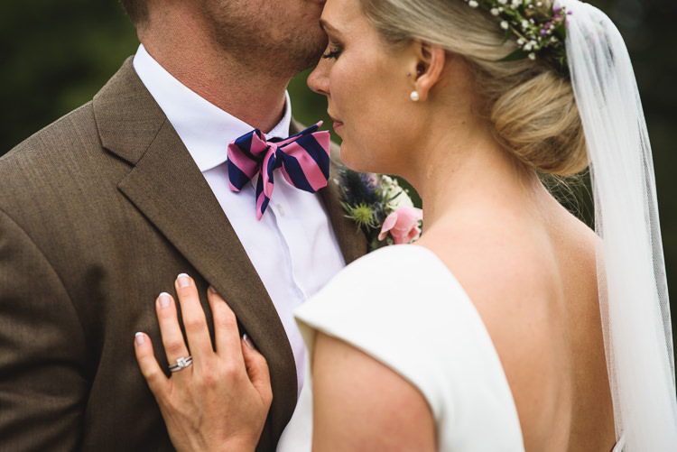 Colourful Outdoorsy Festival Tipi Wedding http://www.jacksonandcophotography.com/
