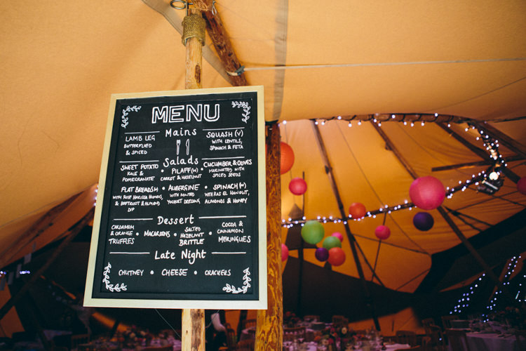 Colourful Outdoorsy Tipi Wedding http://amybphotography.co.uk/