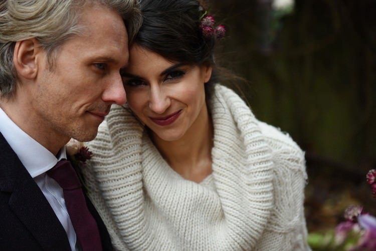 Rich Autumn Park Wedding Ideas http://www.evatarnok.com/