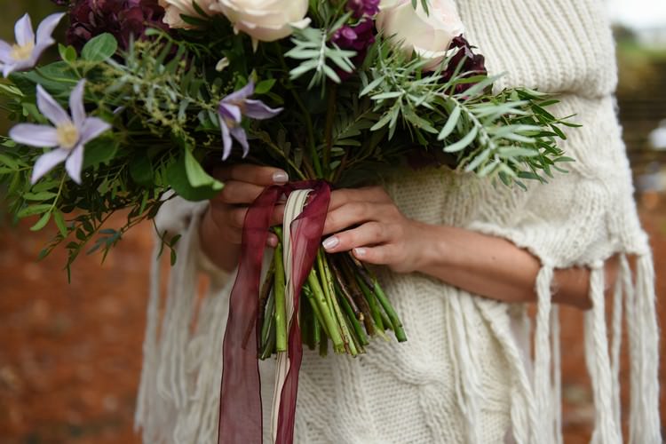 Rich Autumn Park Wedding Ideas http://www.evatarnok.com/
