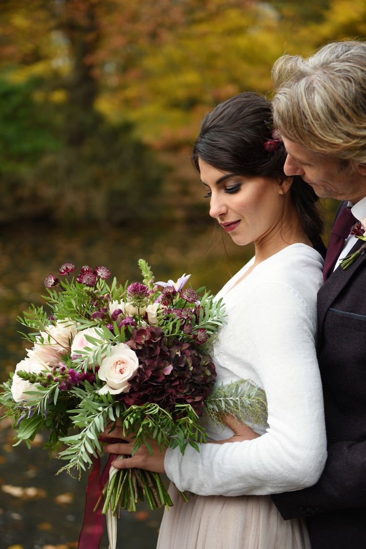 Rich Autumn Park Wedding Ideas http://www.evatarnok.com/