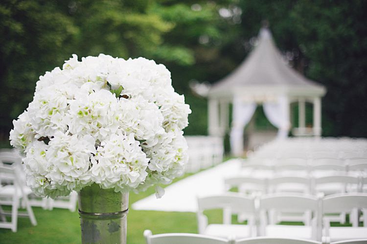 White Aisle Flowers Decor Ceremony Natural Peach Garden Wedding http://www.juliaandyou.co.uk/