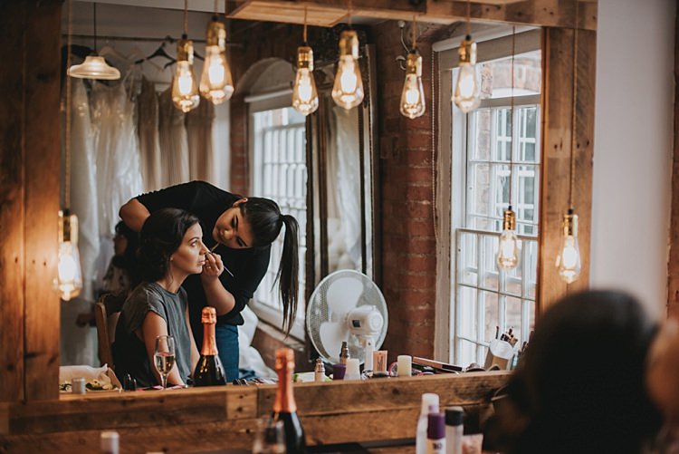 Industrial Cool Mill Greenery Wedding http://www.beckyryanphotography.co.uk/