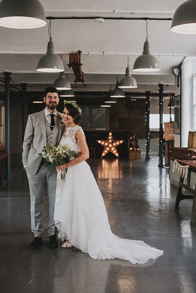 Industrial Cool Mill Greenery Wedding http://www.beckyryanphotography.co.uk/