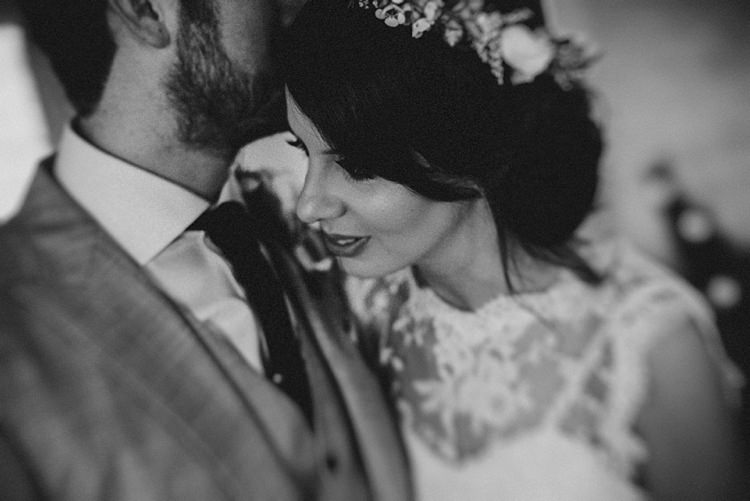 Industrial Cool Mill Greenery Wedding http://www.beckyryanphotography.co.uk/