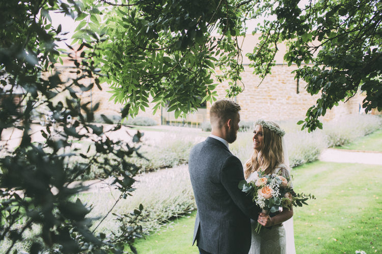 Pretty Peach Boho Wedding http://liamsmithphotography.com/