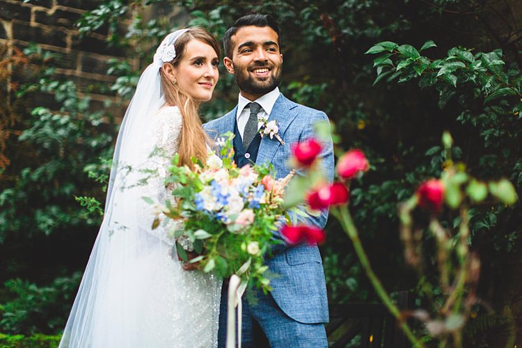 Eclectic Foliage Edison Lights Wedding http://www.tobiahtayo.com/