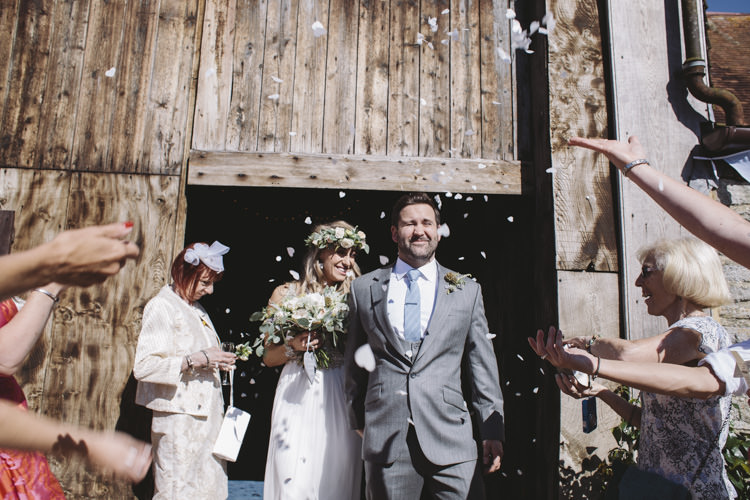 Confetti Rustic Quintessentially English Countryside Wedding http://www.sarahmorris-photography.com/