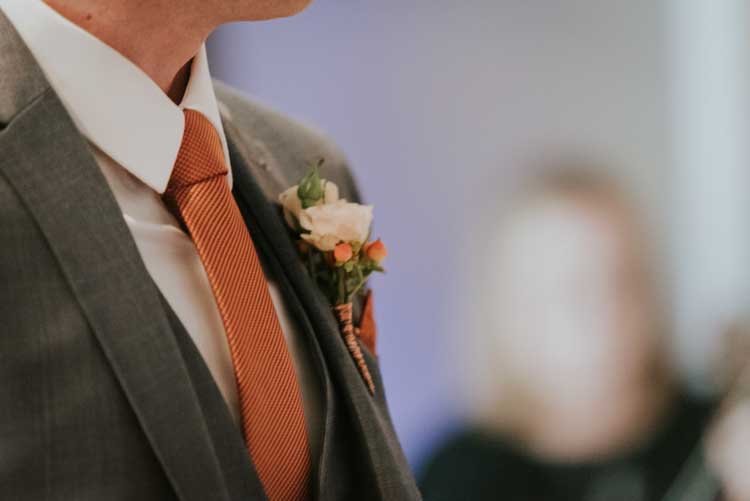 Rose Gold Autumn Barn Wedding http://www.weddingphotographyincheltenham.co.uk/