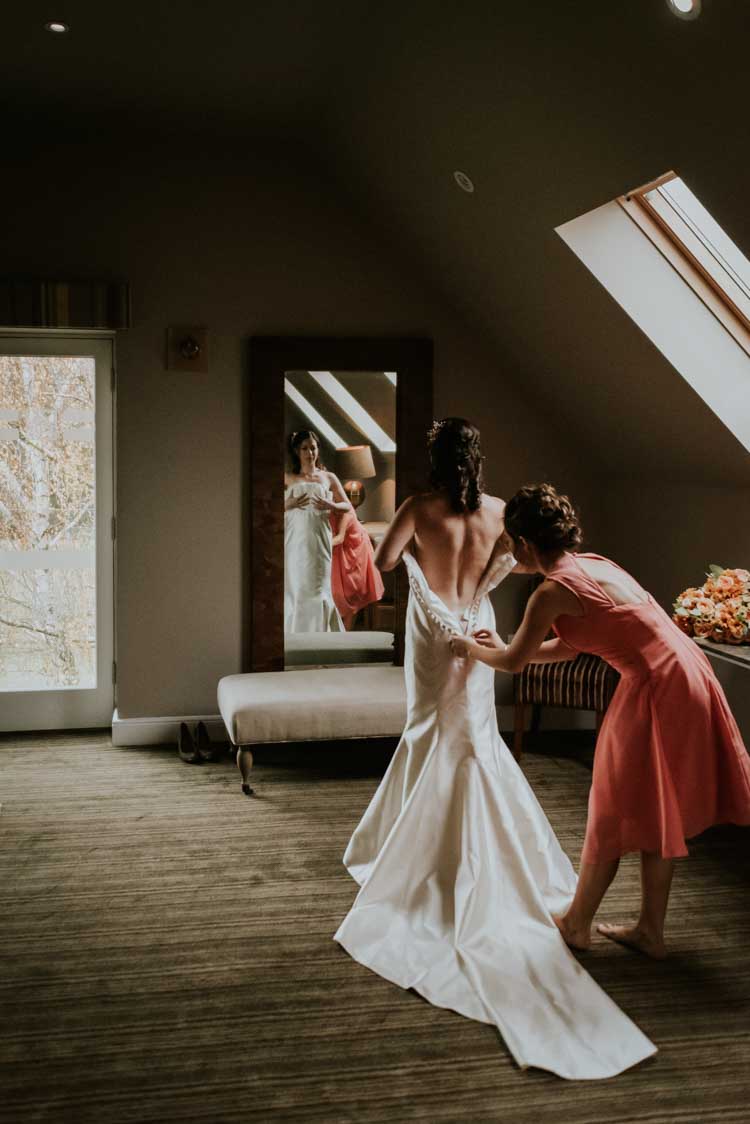 Rose Gold Autumn Barn Wedding http://www.weddingphotographyincheltenham.co.uk/