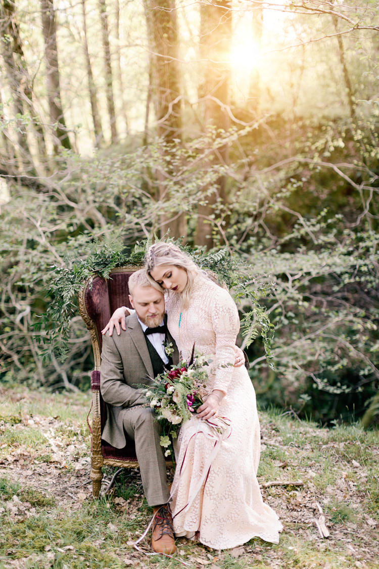 Vintage Lace Dress Bride Bridal Sleeves Dreamy Woodlanders Folk Wedding Ideas http://www.jobradbury.co.uk/