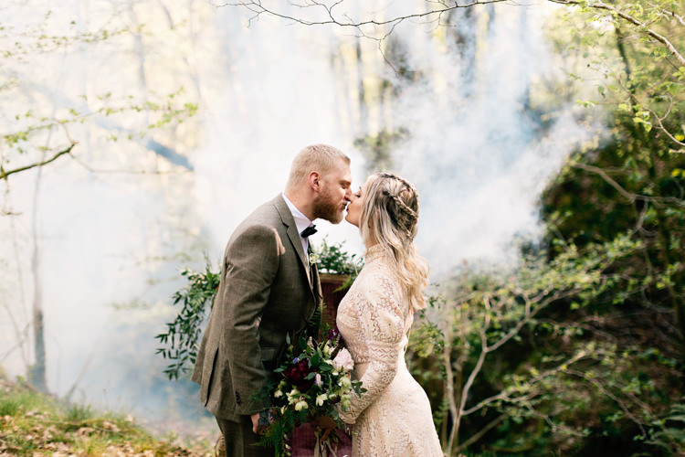 Dreamy Woodlanders Folk Wedding Ideas http://www.jobradbury.co.uk/