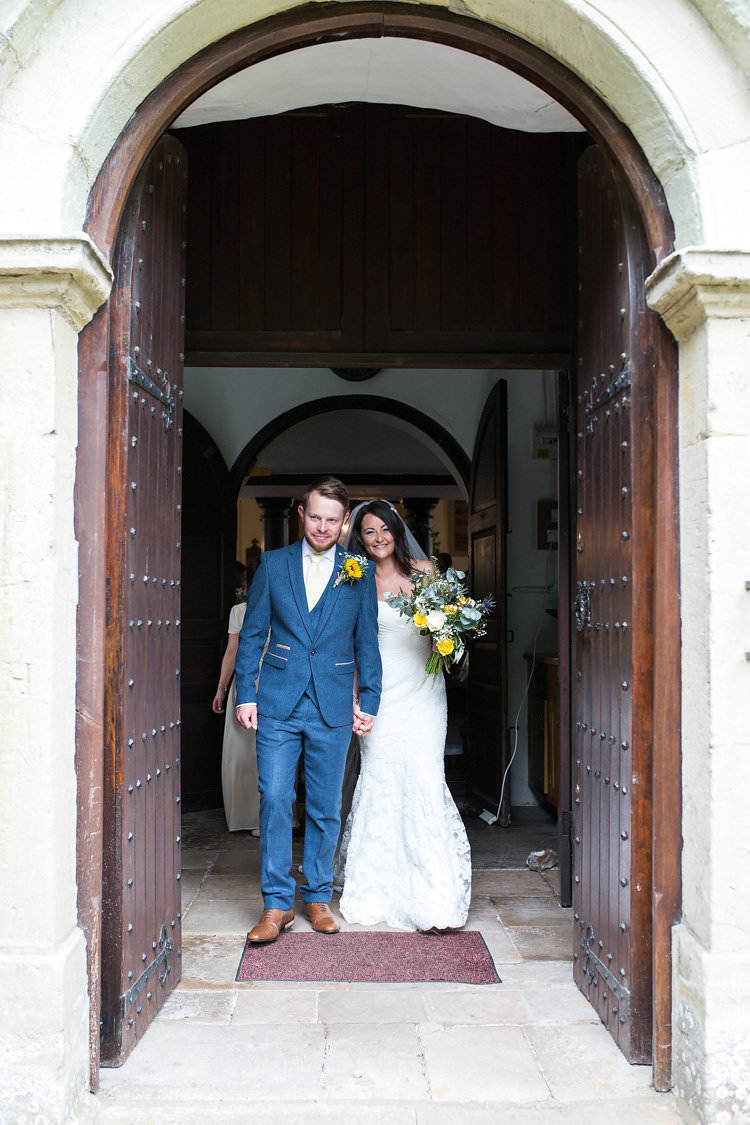 Summer Sunflowers Marquee Wedding http://maddiewaters.co.uk/