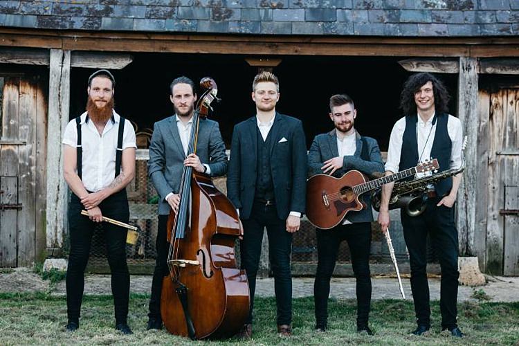 Live Music Outdoor Weddings Advice Tips Planning