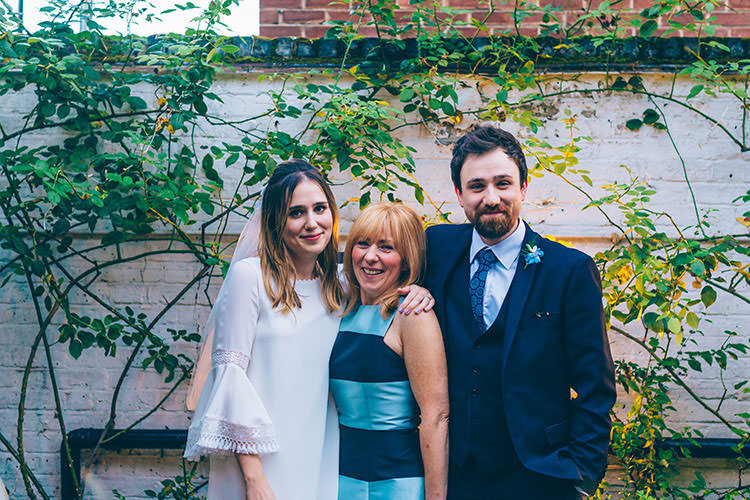 Minimalist City 1970s East London Pub Wedding http://www.curiousrosephotography.com/