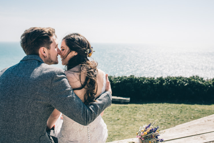 Crafty Country Rustic Wedding http://www.naomijanephotography.com/