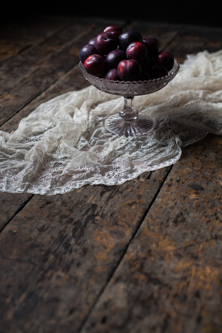 Blue Gold Luxe Victorian Wedding Ideas http://www.francescarlisle.co.uk/