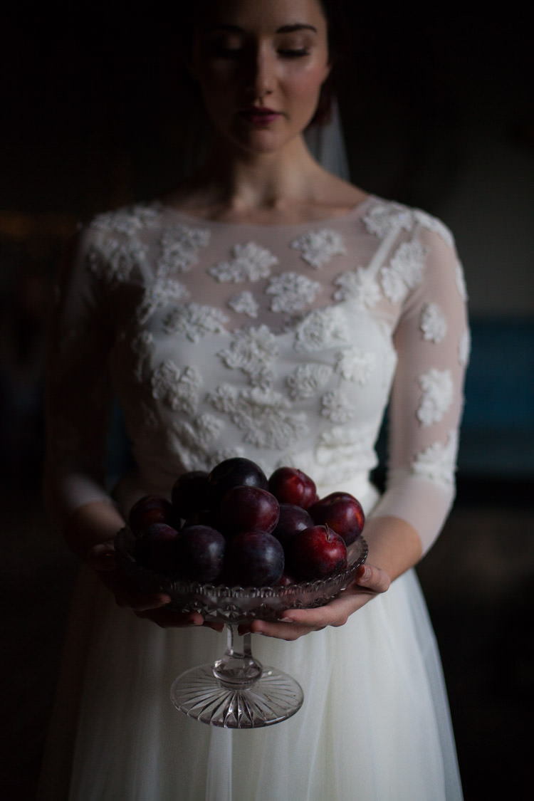 Blue Gold Luxe Victorian Wedding Ideas http://www.francescarlisle.co.uk/