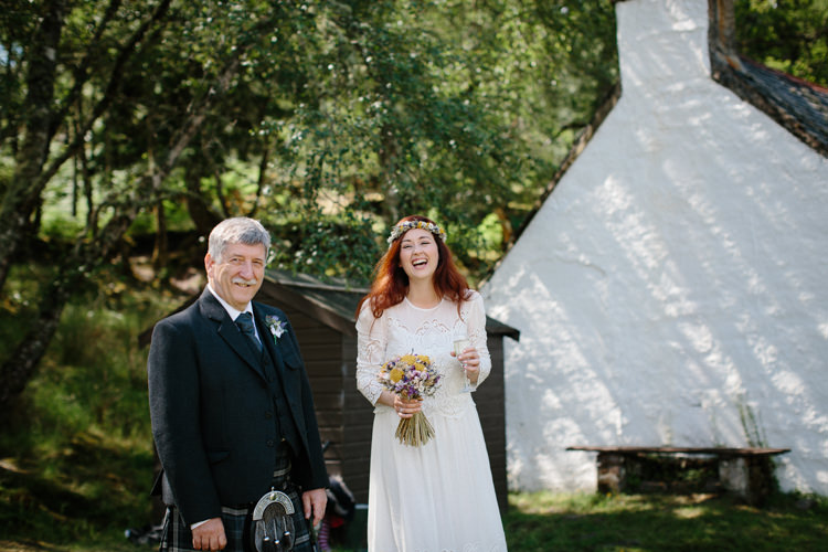 Intimate Outdoor Scotland Wedding http://www.caroweiss.com/