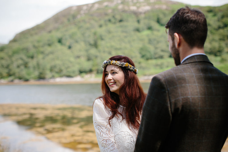 Intimate Outdoor Scotland Wedding http://www.caroweiss.com/