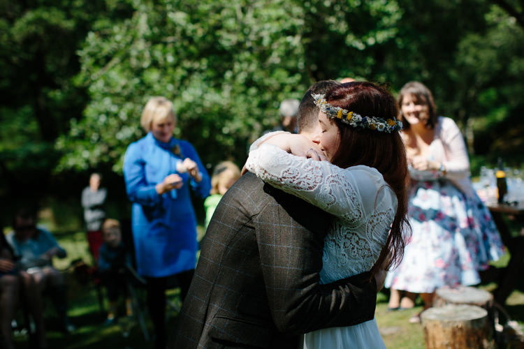 Intimate Outdoor Scotland Wedding http://www.caroweiss.com/