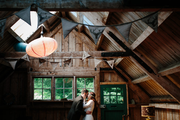 Intimate Outdoor Scotland Wedding http://www.caroweiss.com/