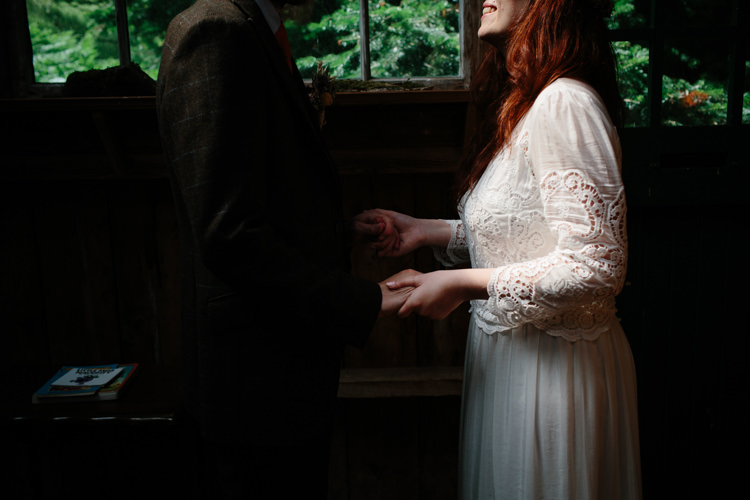 Crochet Dress Sleeves Bride Bridal Intimate Outdoor Scotland Wedding http://www.caroweiss.com/