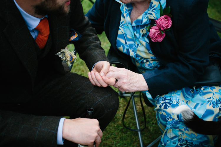 Intimate Outdoor Scotland Wedding http://www.caroweiss.com/