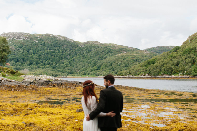Intimate Outdoor Scotland Wedding http://www.caroweiss.com/