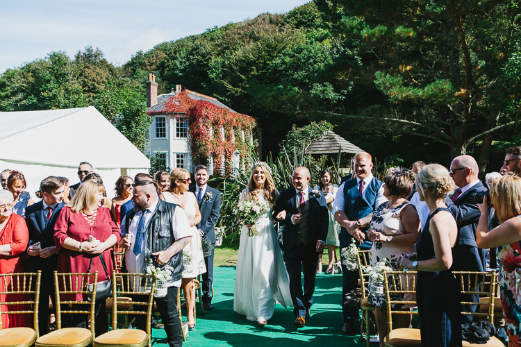 Bohemian Outdoor Country Wedding https://www.alexapoppeweddingphotography.com/