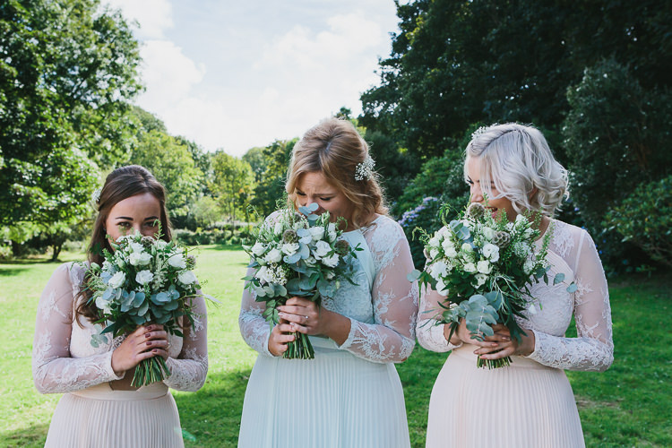 Bridesmaid Bouquets Flowers Greenery White Foliage Bohemian Outdoor Country Wedding https://www.alexapoppeweddingphotography.com/