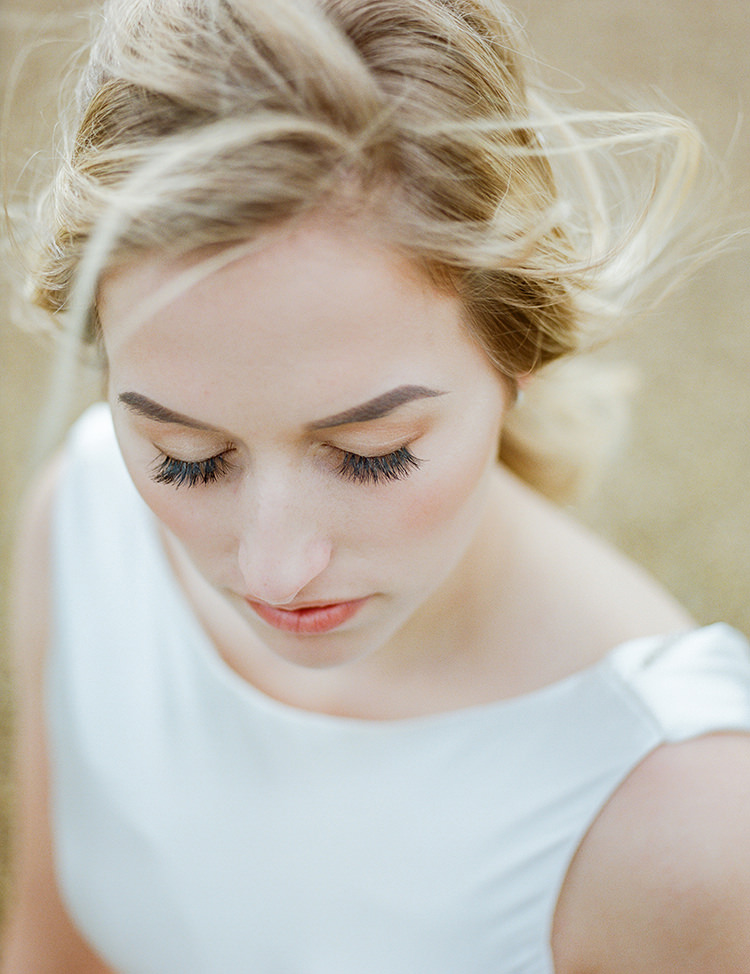 Greenery Fine Art Botanical Wedding Ideas http://georginaharrisonphotography.co.uk/
