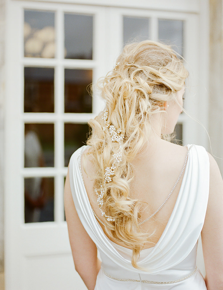 Hair Braid Plait Bride Bridal Style Greenery Fine Art Botanical Wedding Ideas http://georginaharrisonphotography.co.uk/