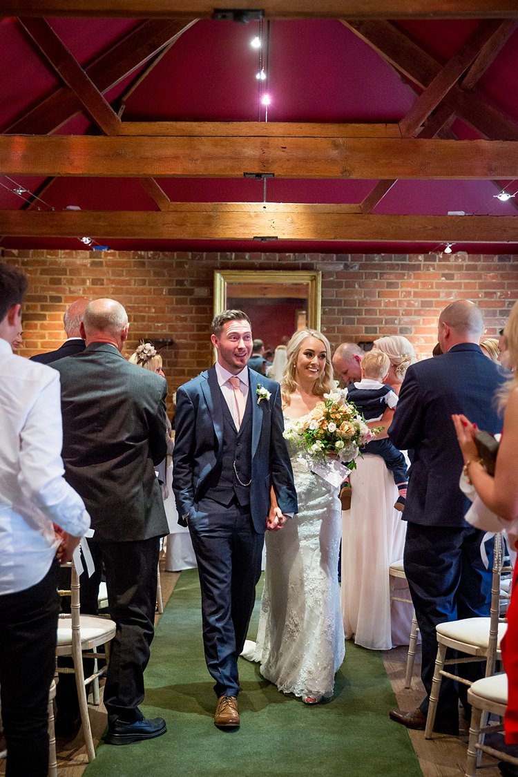 Romantic Summer Country Blush Wedding http://katherineashdown.co.uk/