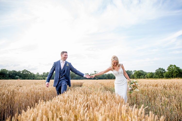 Romantic Summer Country Blush Wedding http://katherineashdown.co.uk/ 