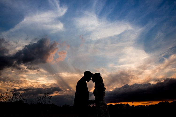 Romantic Summer Country Blush Wedding http://katherineashdown.co.uk/ 