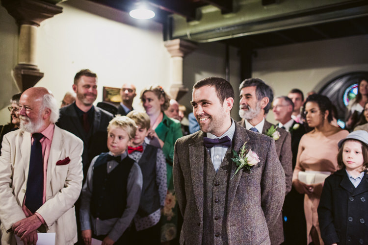 Relaxed Autumnal Child Friendly Wedding http://kathrynedwardsphotography.com/