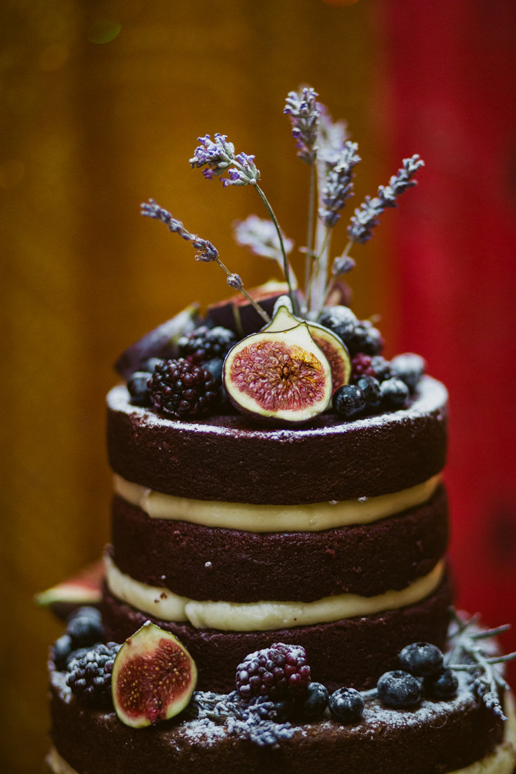 Naked Cake Sponge Layer Fruit Flowers Relaxed Autumnal Child Friendly Wedding http://kathrynedwardsphotography.com/