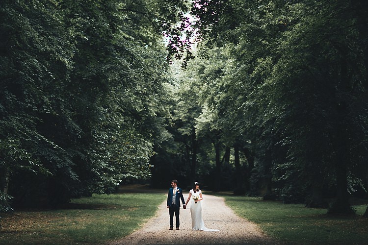Fun Navy Yellow Country Garden Wedding http://missgen.com/