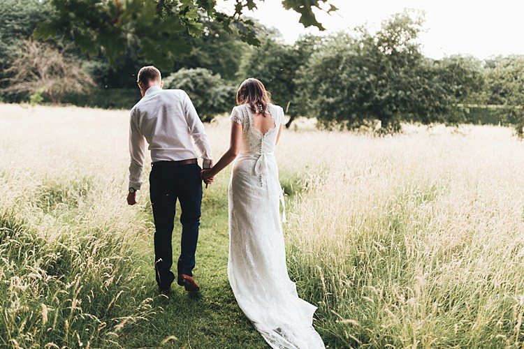 Fun Navy Yellow Country Garden Wedding http://missgen.com/
