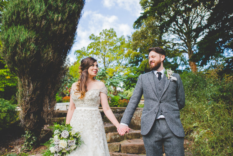 Autumn Garden Books Wedding http://www.emmahillierphotography.com/