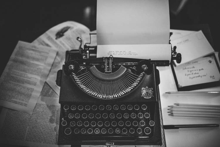 Typewriter Guest Book Autumn Garden Books Wedding http://www.emmahillierphotography.com/