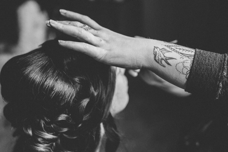 Autumn Garden Books Wedding http://www.emmahillierphotography.com/