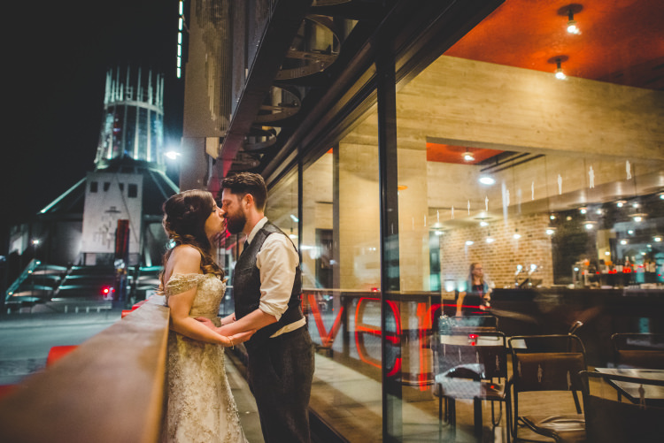 Autumn Garden Books Wedding http://www.emmahillierphotography.com/