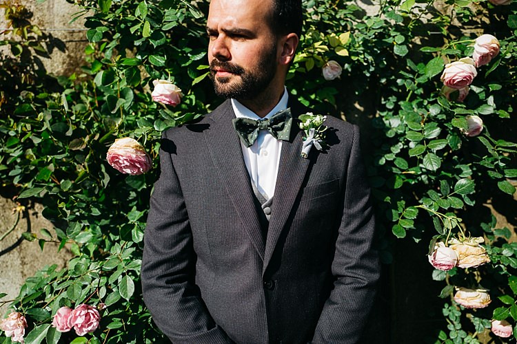 Groom Charcoal Pinstripe Suit Green Patterned Bowtie Pink Rose Bush Rustic Chic Greenery Wedding Ideas in Tuscany http://www.tastino0.it/