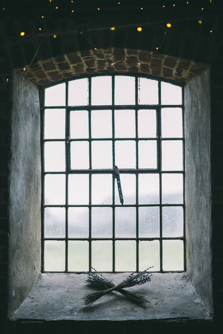 Magical Bohemian Barn Wedding http://www.jamespowellphotography.co.uk/