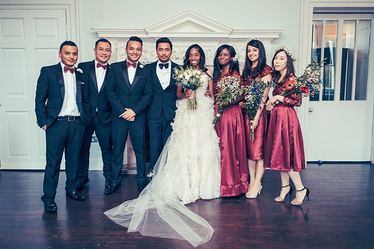 Fun Stylish City Hall Wedding http://www.terryliphotography.co.uk/