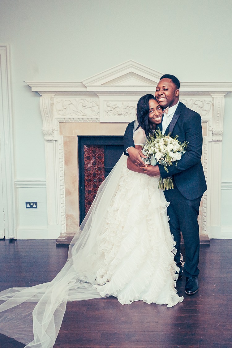 Fun Stylish City Hall Wedding http://www.terryliphotography.co.uk/